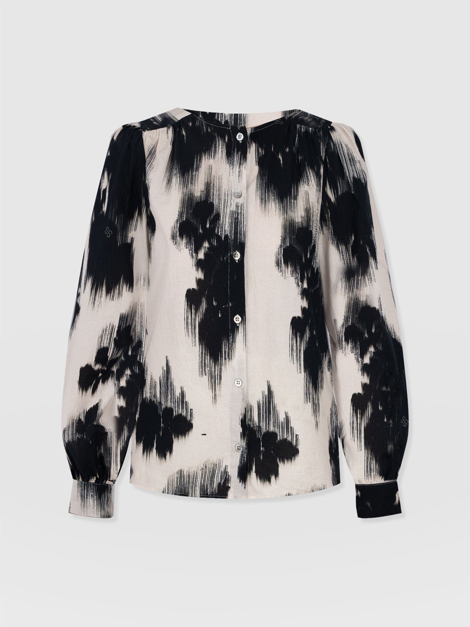 Amelie Blouse - White Fade Floral - Women's Blouses | Saint + Sofia® USA